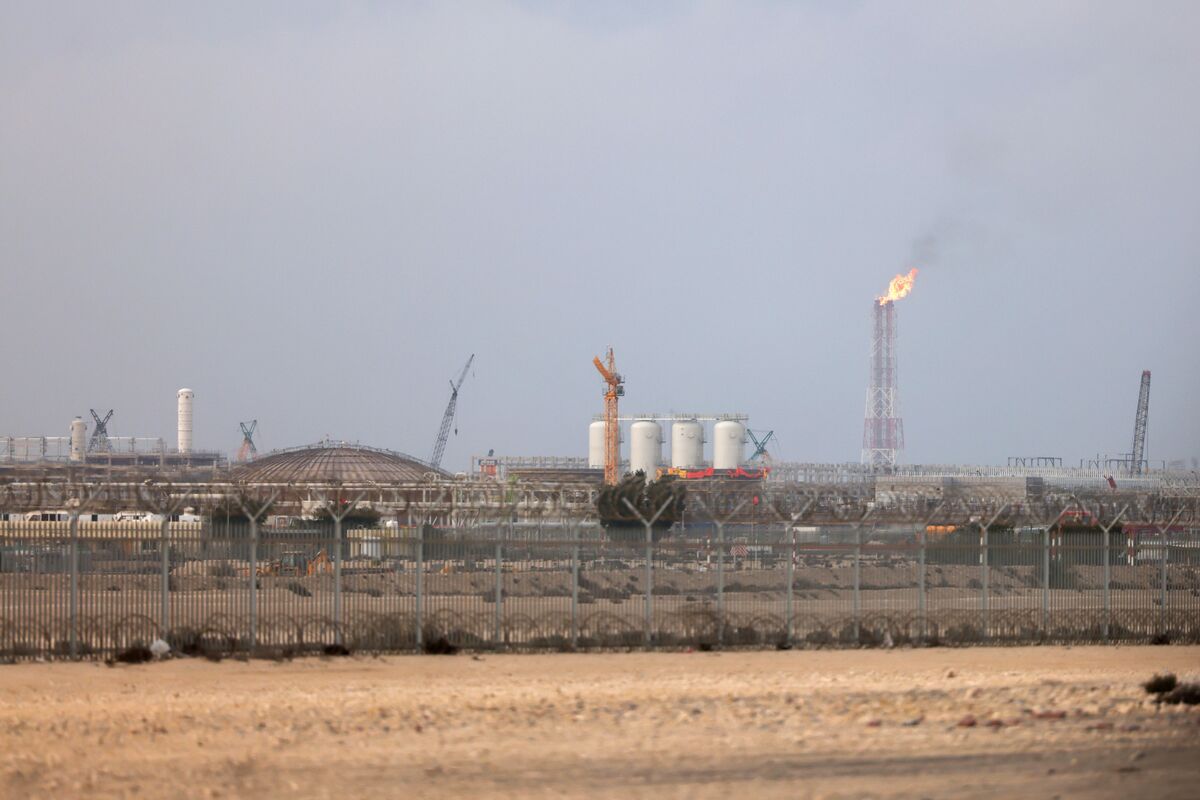 Thị trường đang đánh giá hậu quả của các cuộc tấn công vào khu phức hợp LNG khổng lồ ở Qatar
