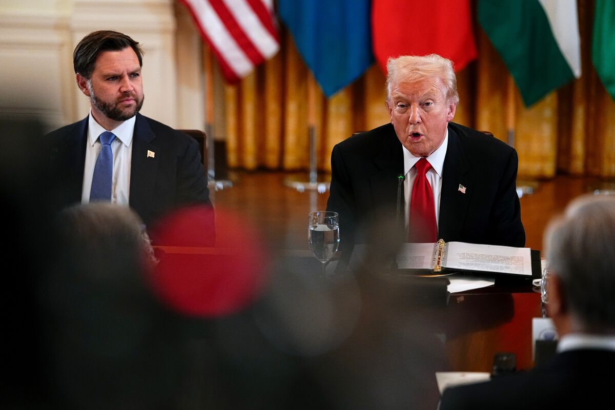 Trump tìm kiếm khoáng sản hiếm trong cuộc gặp với các quốc gia Trung Á