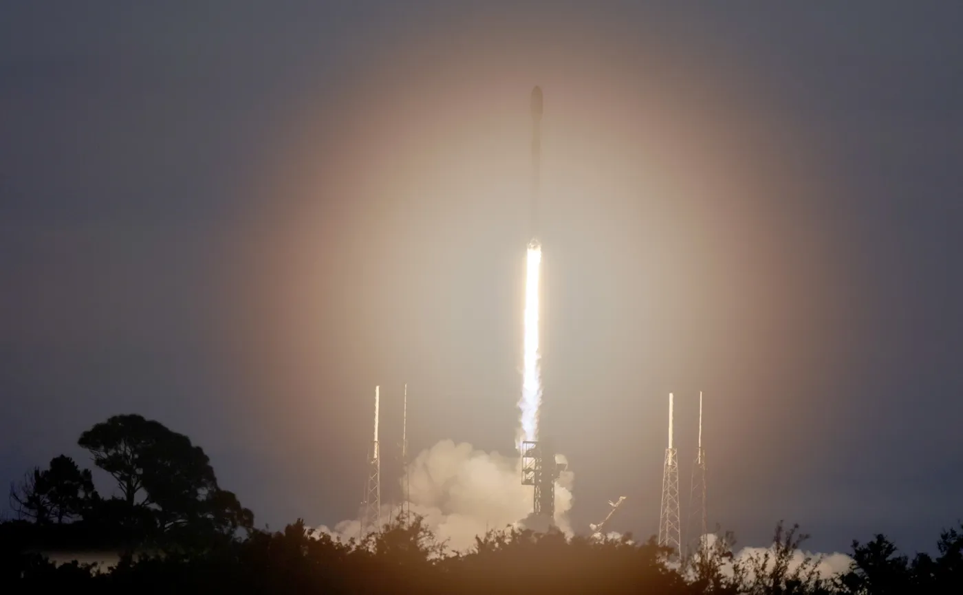 SpaceX chỉ trích đề xuất phân bổ phổ tần vệ tinh của EU
