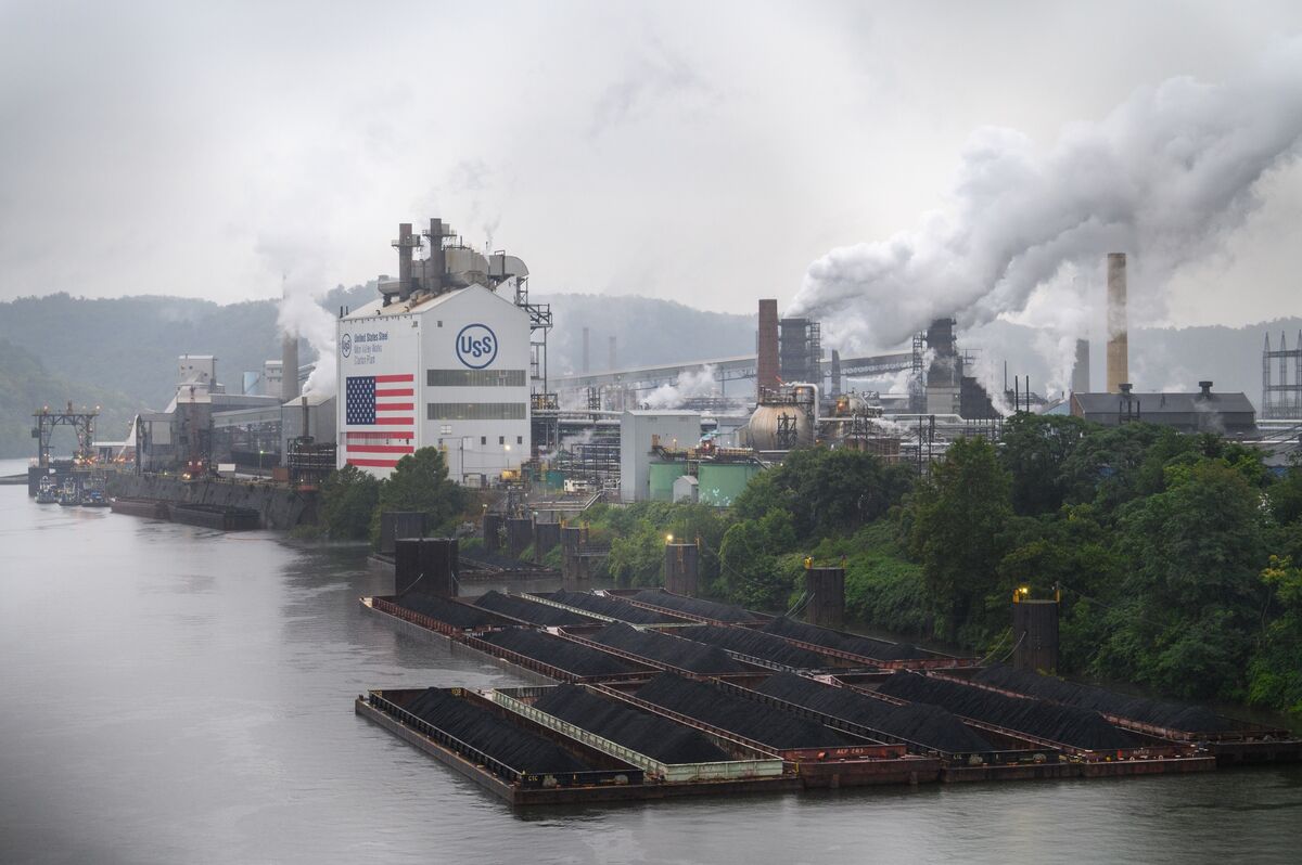 Sự ủng hộ của Trump đối với thương vụ Nippon Steel để lại những câu hỏi lớn