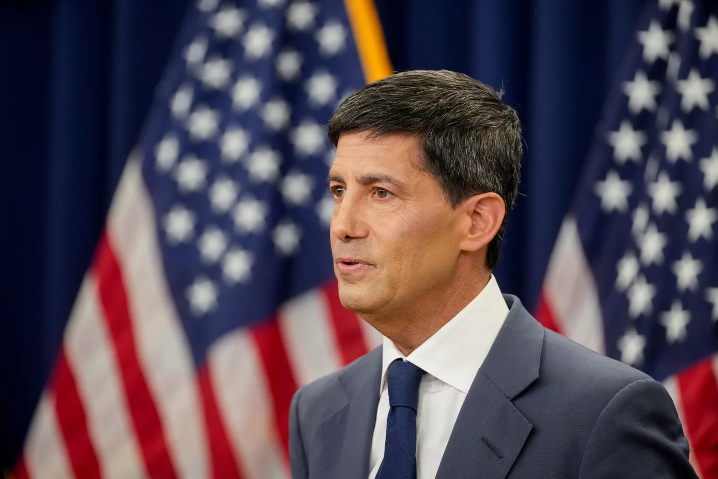 Ông Trump: Chủ tịch Fed Kevin Warsh đang đối mặt với hội đồng "có phần không ủng hộ"