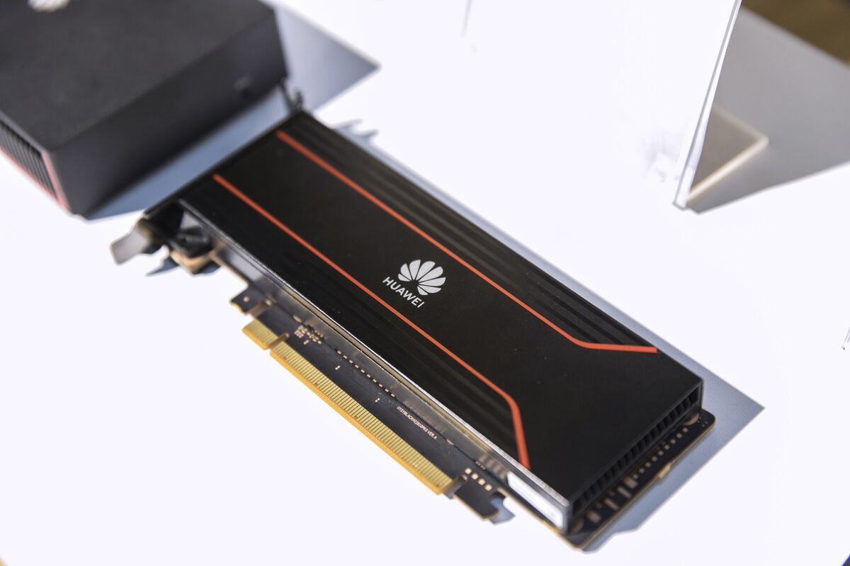 Mỹ cảnh báo việc sử dụng chip AI Ascend của Huawei là vi phạm quy định