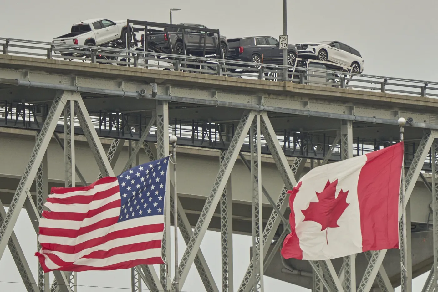 Canada đưa ra đề xuất thương mại mới với Mỹ nhưng cảnh báo còn nhiều biến động phía trước