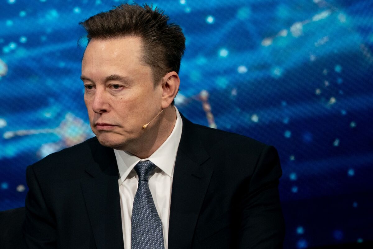 Elon Musk: Tesla cần xây dựng ‘TeraFab’ để sản xuất Chip