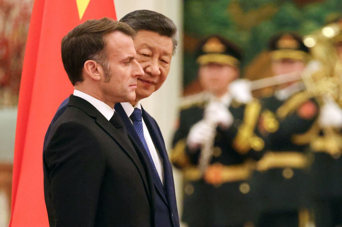 Macron và Tập Cận Bình gặp gỡ tại Trung Quốc để thảo luận về nhiều vấn đề quan trọng