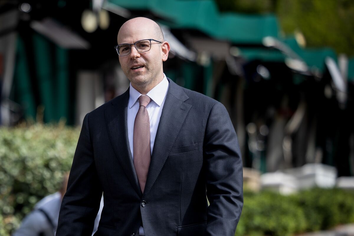 Nỗ lực của Trump trong việc định hình lại Fed tiến triển với phiên điều trần của Stephen Miran