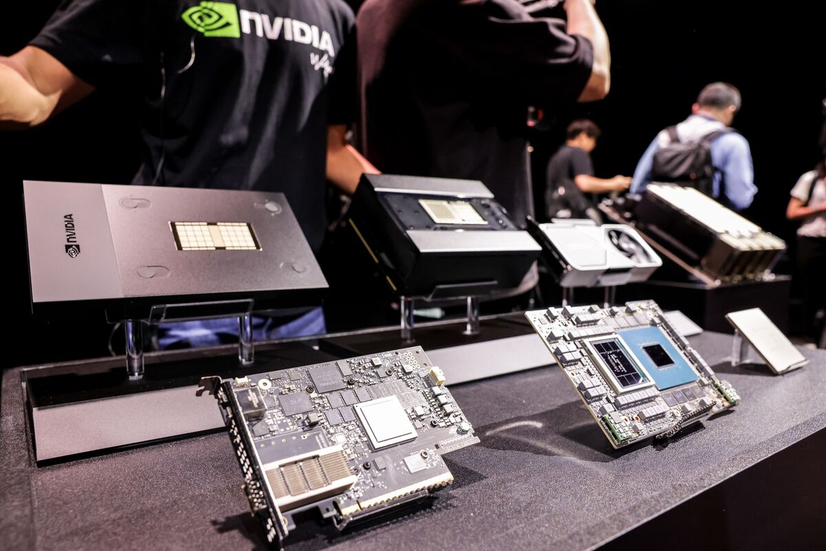 Mỹ giữ nguyên hạn chế chip AI đối với Trung Quốc, bác bỏ lời kêu gọi từ Nvidia
