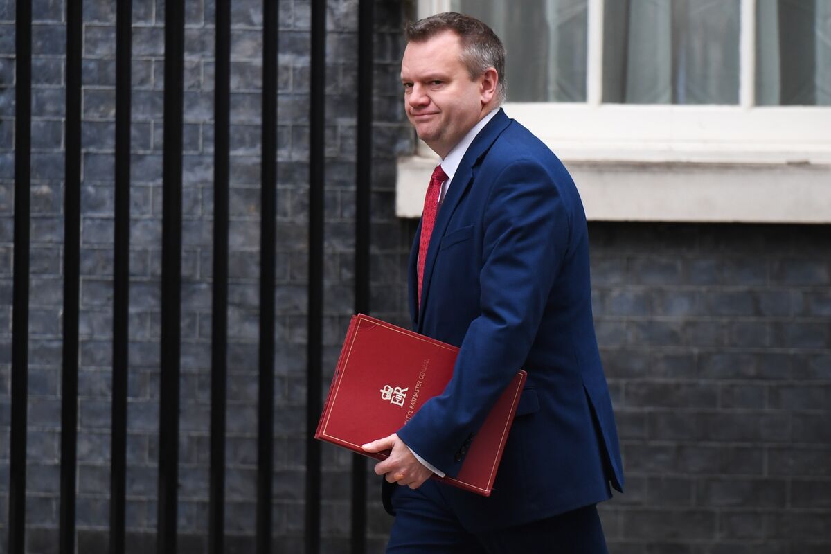 Bộ trưởng Starmer cảnh báo Farage của Reform UK sẽ làm quan hệ với châu Âu thụt lùi