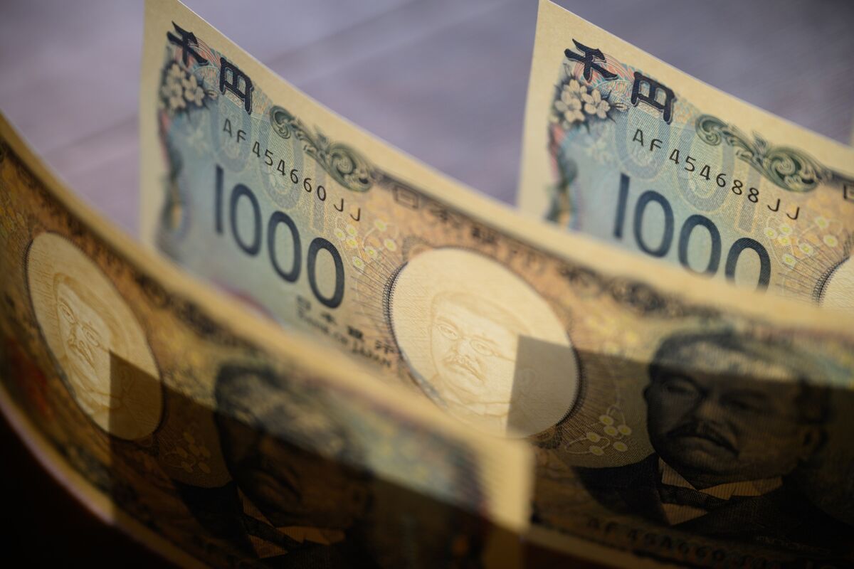 Yen tăng giá, hợp đồng tương lai JGB giảm do kỳ vọng BoJ tăng lãi suất