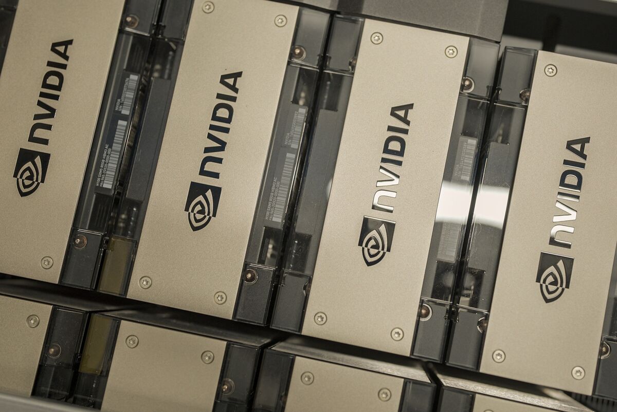 Mỹ buộc tội công dân Trung Quốc vi phạm xuất khẩu chip Nvidia