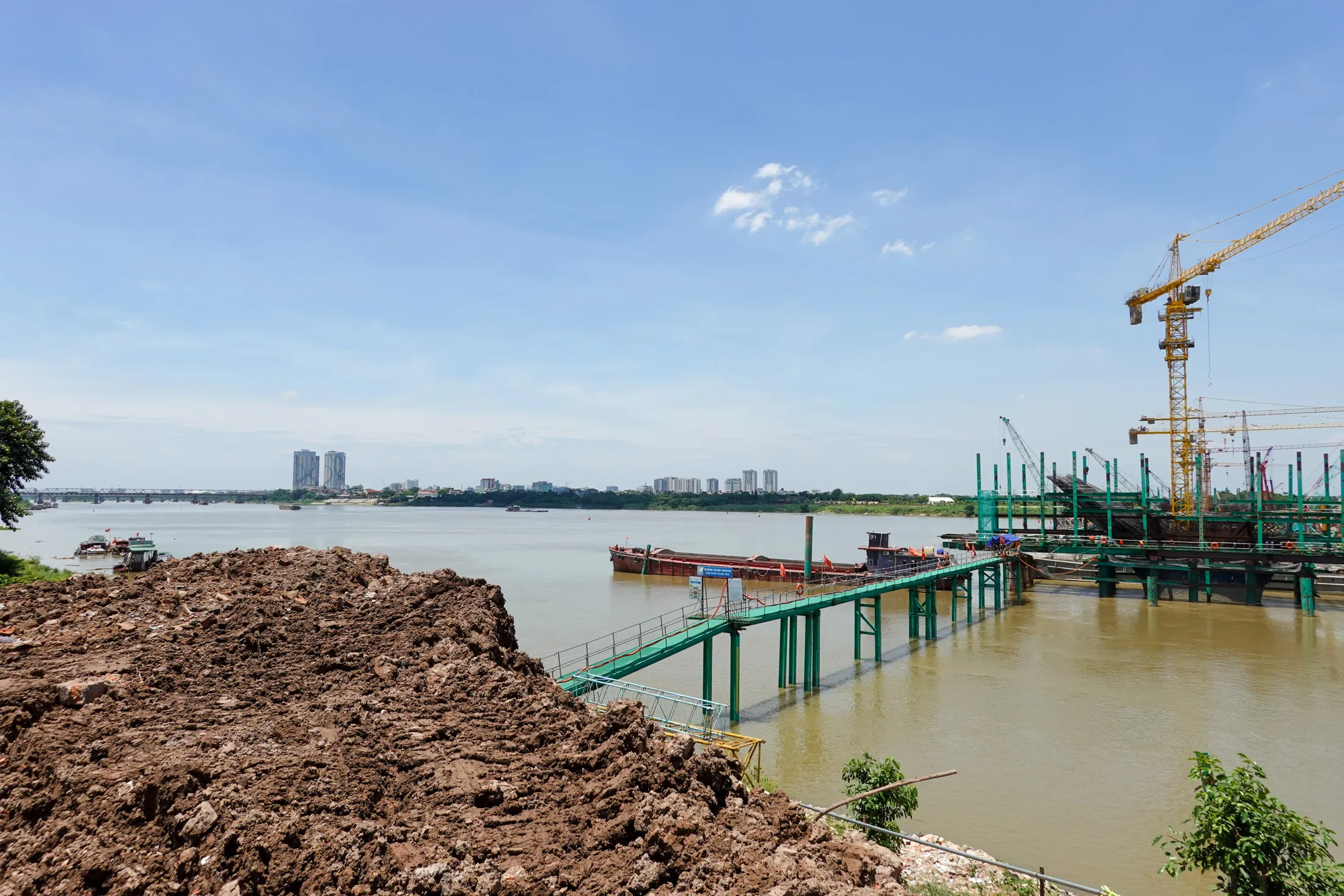 Hà Nội đặt cược tương lai vào trục sông Hồng để cạnh tranh với các đô thị hàng đầu thế giới