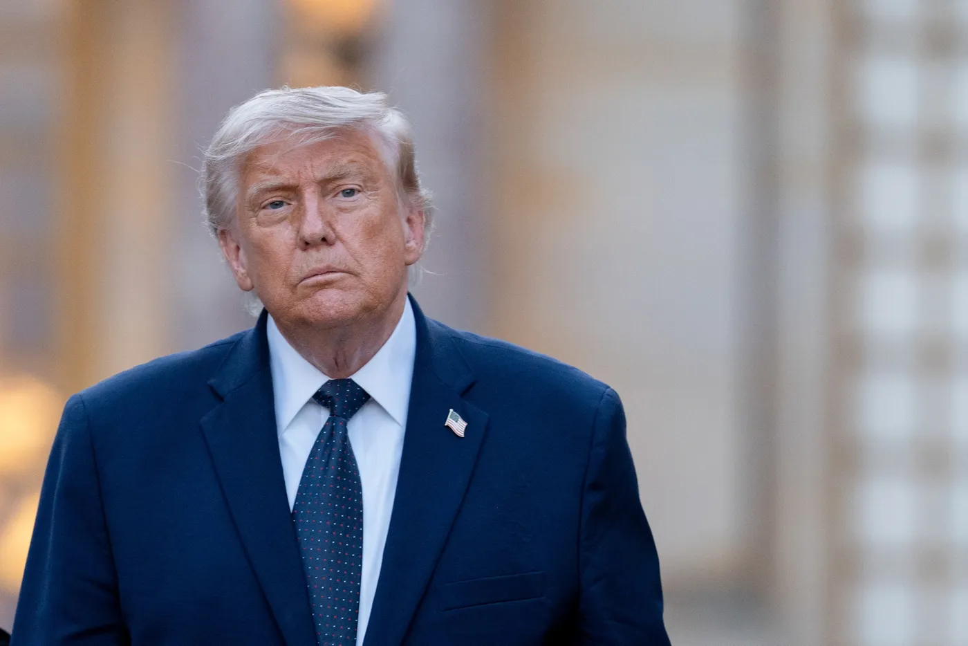 Bức tường thuế quan mới của Trump làm thay đổi cục diện thị trường toàn cầu