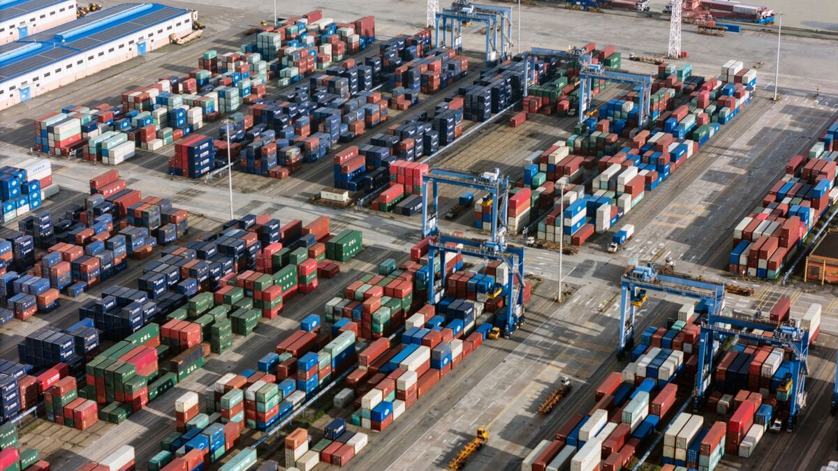 Biên lợi nhuận của các công ty Trung Quốc đang đối mặt với rủi ro từ thuế quan Mỹ