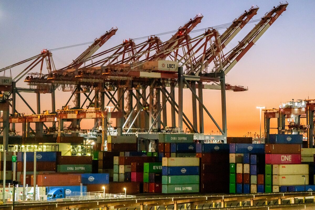 Mỹ hoàn trả 20.6 tỷ USD tiền thuế quan cho các nhà nhập khẩu