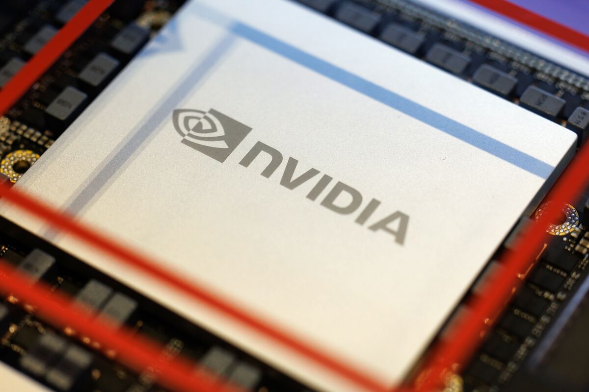 Cập nhật thị trường đầu ngày: Cổ phiếu tăng vọt sau báo cáo mạnh mẽ từ Nvidia