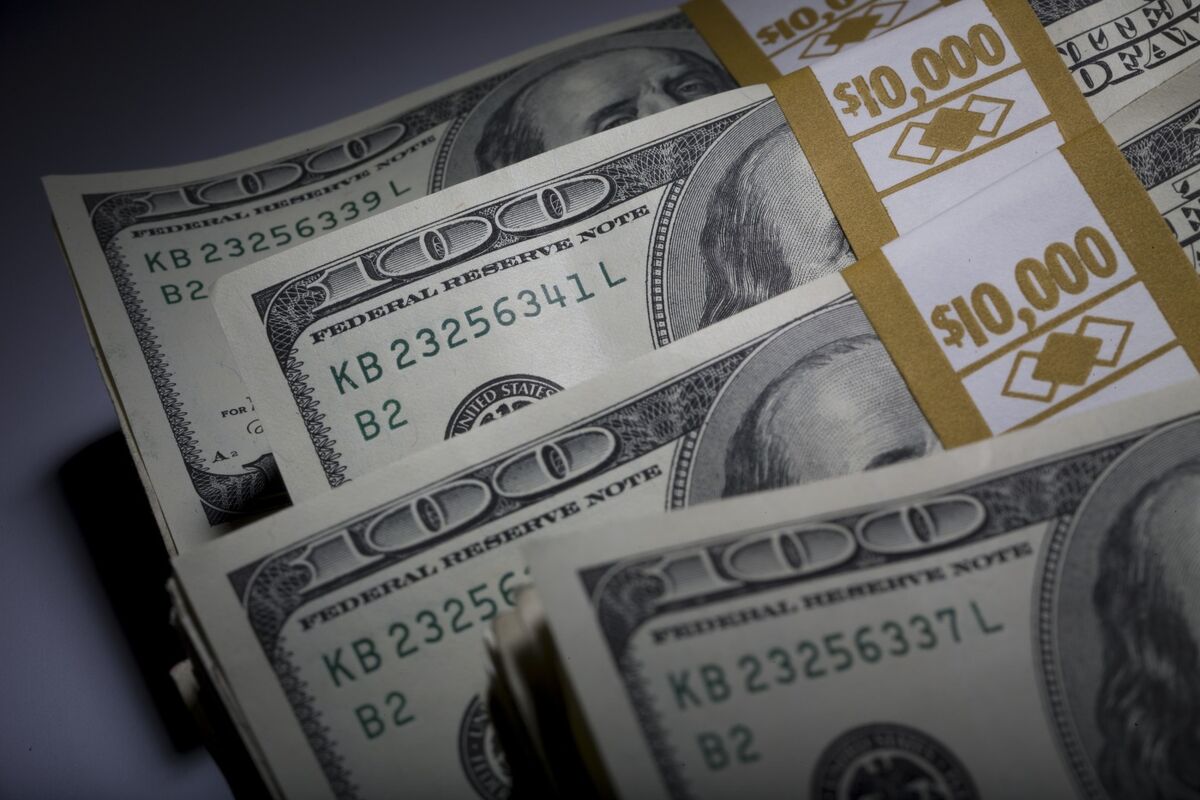 USD đối mặt với tuần tệ nhất kể từ tháng 6 do tín hiệu dovish từ Fed