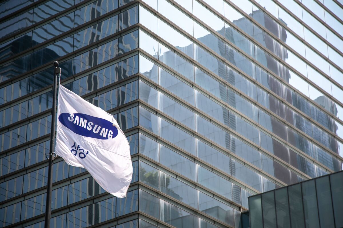 Cổ phiếu Samsung châm ngòi làn sóng dịch chuyển dòng tiền khỏi nhóm công nghệ