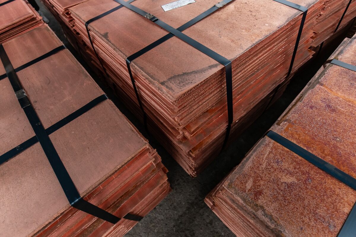 Nguồn cung đồng Trung Quốc tăng mạnh khi sản lượng đạt mức kỷ lục