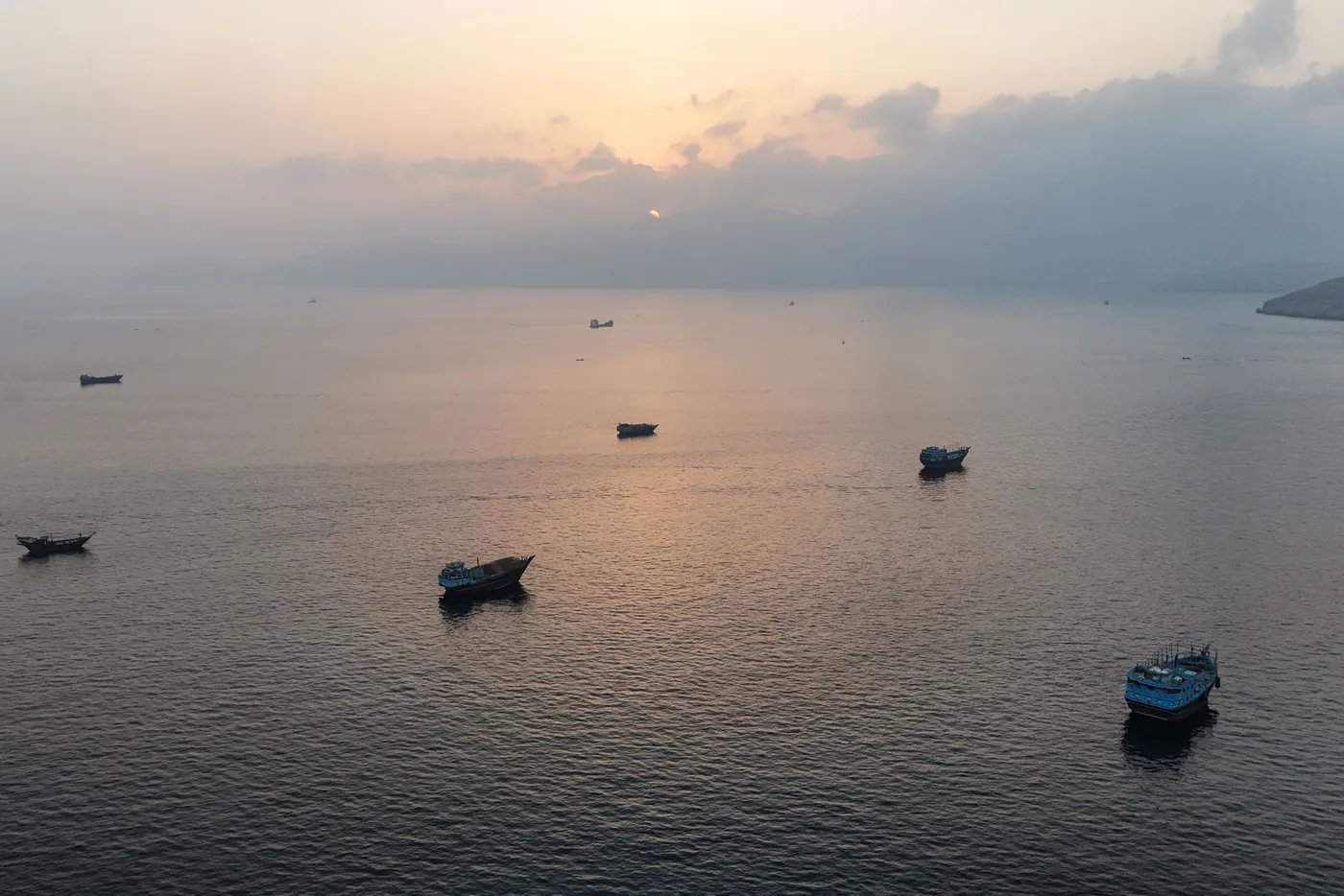 Tương lai eo biển Hormuz đặt Oman trước bài toán cân bằng chiến lược