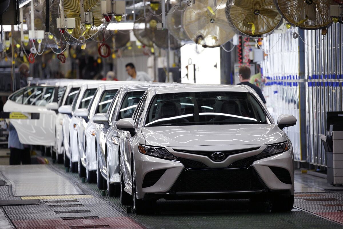 Toyota sẽ bán xe sản xuất tại Mỹ ở Nhật Bản để làm hài lòng Trump