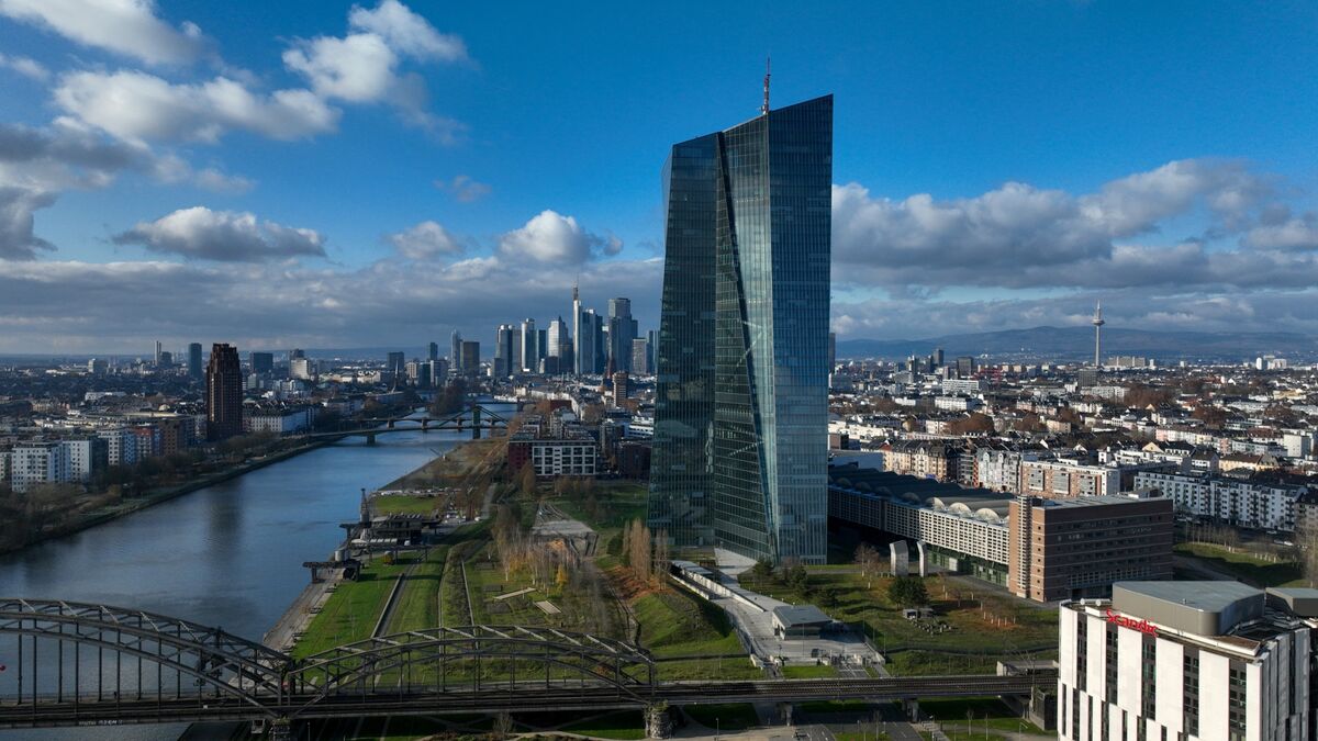 ECB công bố kế hoạch giảm gánh nặng giám sát đối với các ngân hàng vào năm tới