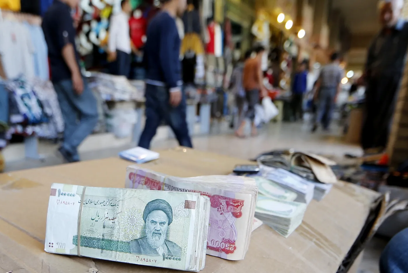 Việc giải phóng tài sản của Iran trở thành bài toán chính trị khó khăn đối với ông Trump