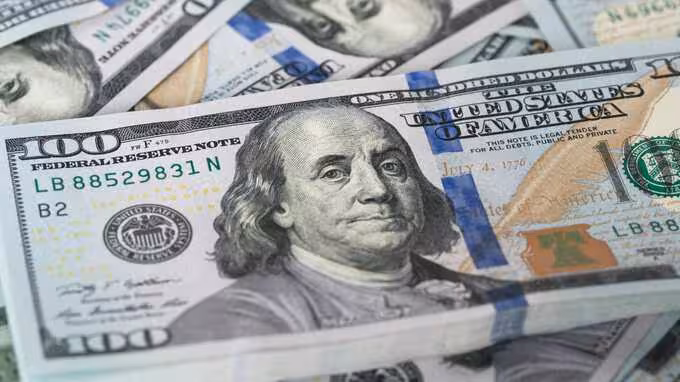 Chỉ số USD chao đảo: Fed có thể giảm lãi suất ngay tháng 7 sau dữ liệu việc làm và lạm phát yếu kém