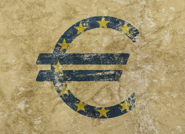 EUR/USD tăng khi đồng đô la chịu áp lực từ thuế quan và bất ổn tại Fed