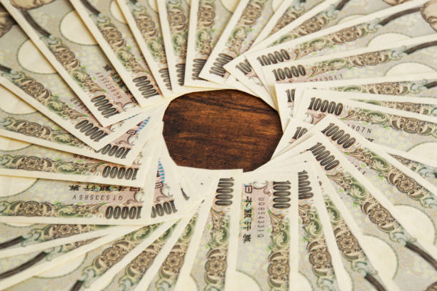 USD/JPY giữ vững xu hướng tăng, nhưng liệu còn dư địa bứt phá?