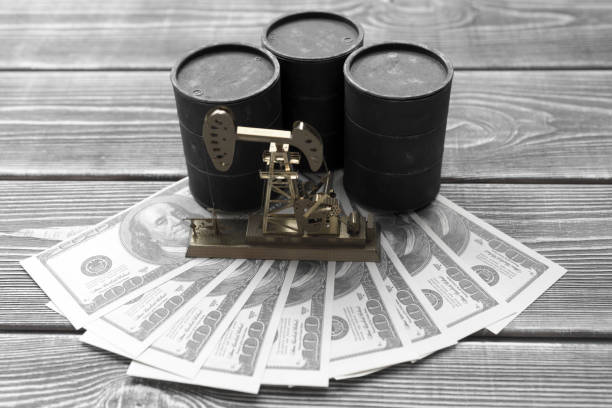 Giá vàng và dầu thô WTI có thể tăng tốc đi lên - Action Forex