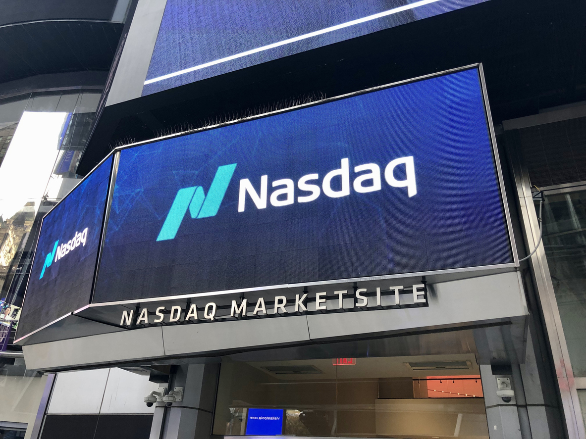 Động lực tăng giá của Nasdaq 100 đang hình thành