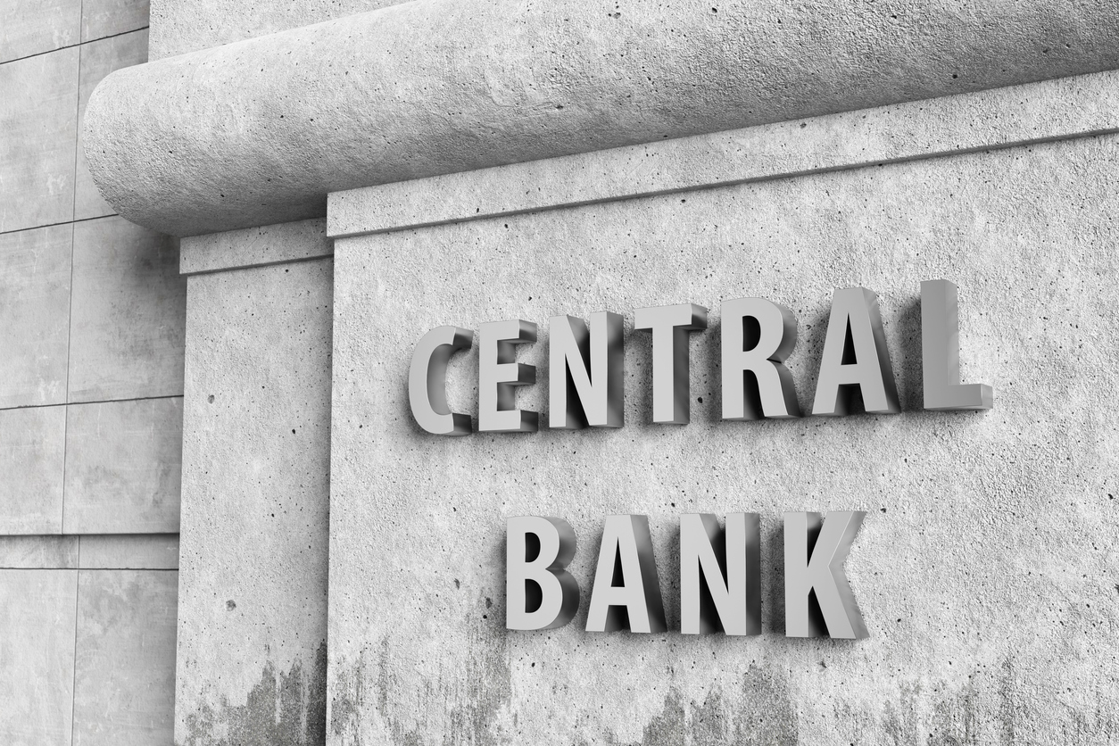Danske Bank: Giữa lúc căng thẳng địa chính trị, các ngân hàng trung ương rục rịch công bố quyết định lãi suất
