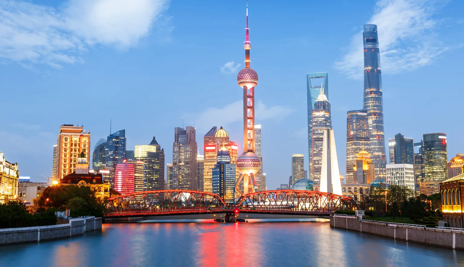 MUFG - Asia FX: Trump đe dọa áp thuế 100% sau khi Trung Quốc tăng cường kiểm soát xuất khẩu